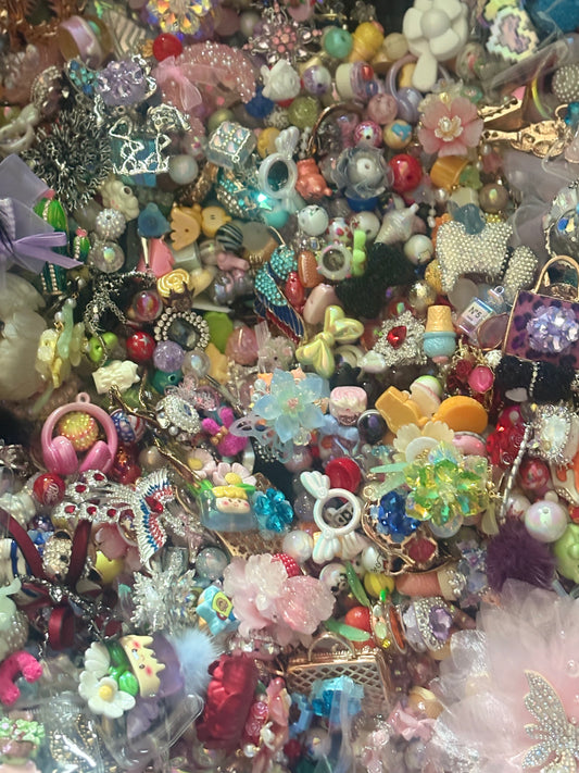 Acrylic Bead Bag Scoop