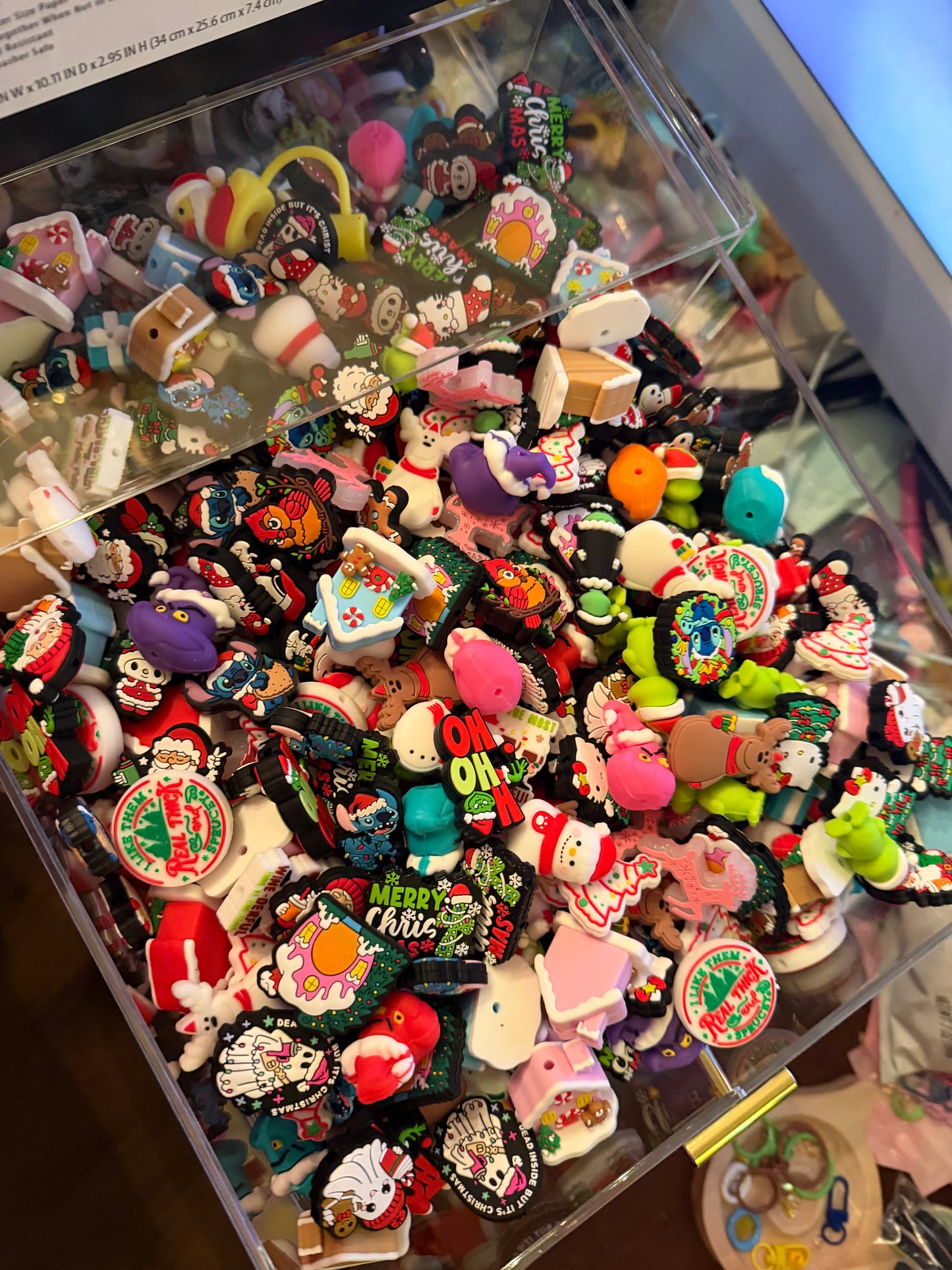 Holiday Happiness Focal Mix